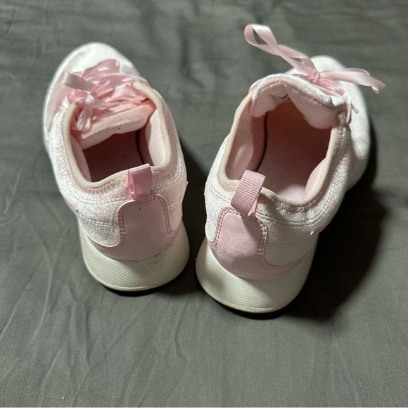 Nike Dual Tone Racer | Arctic Pink - Picture 8 of 13